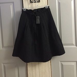 Bcbgmaxazria skirt